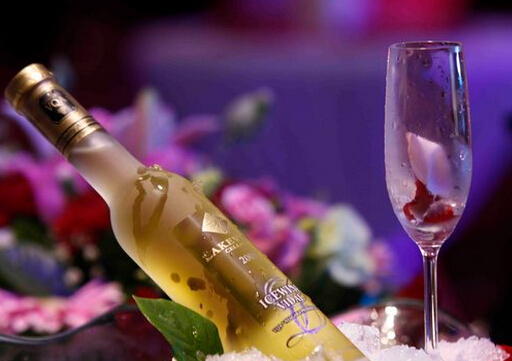 冰酒的營養功效-冰酒怎么喝？