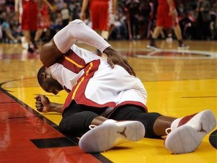 急性腰扭傷后如何處理？急性腰部扭傷的急救方法