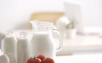 牛奶什么時(shí)候喝最好？早上空腹喝純牛奶易消化不良