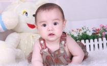 混合喂養營養高嗎？觀察便便了解效果