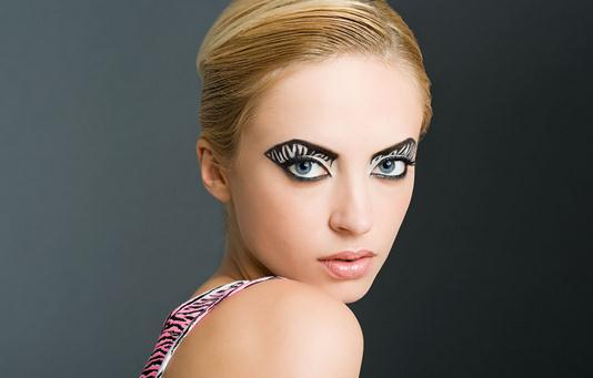 把握好化妝的重點(diǎn)才能閃耀奪目！