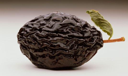 經(jīng)期可以吃黑棗嗎？經(jīng)期不可吃寒性水果