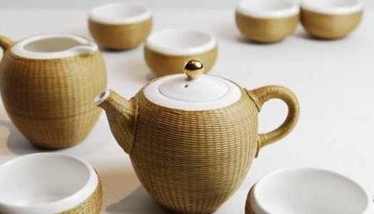 四川特有的傳統(tǒng)手工藝,竹絲扣瓷