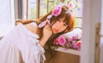 因?yàn)榫W(wǎng)絡(luò)引起的婚外情：要夫人還是要情人