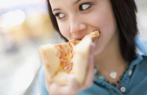 三餐不規律易患胃癌 推薦預防胃癌的三大食療粥