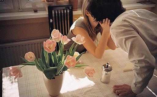 為什么美女都喜歡配丑男?