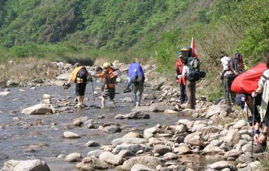 溯溪是什么意思？溯溪的好處