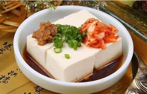 老人飲食要注意五點 基本吃素常喝淡茶