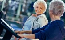 中老年鍛煉 小心舊傷復(fù)發(fā)