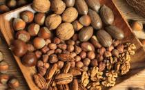 女性豐胸吃什么好？促進乳房發(fā)育的四類食物