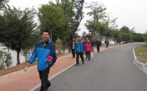 中醫養生：老人健步行走有12大好處