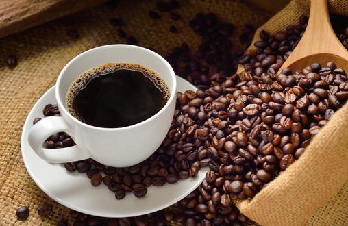 盤(pán)點(diǎn)影響睡眠的9種食物 吃錯(cuò)東西會(huì)失眠