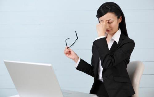 電腦一族當心十種職業病