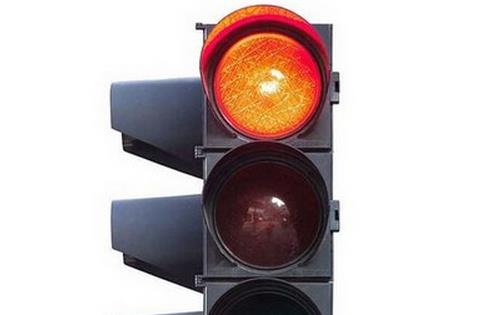 等紅燈時做什么可以健身？