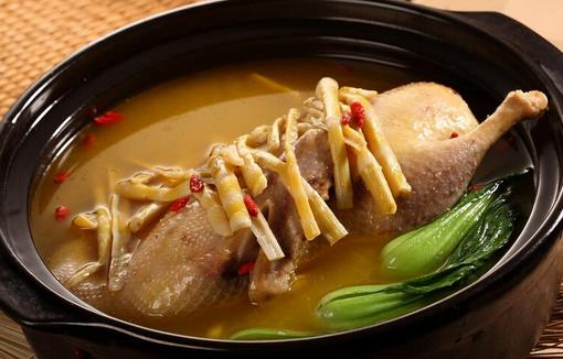 煲湯有講究 健康營養(yǎng)最重要