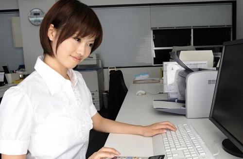 容易讓女人短命的辦公室惡習(xí)