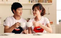 夫妻間如何通過(guò)飲食改善性生活質(zhì)量？