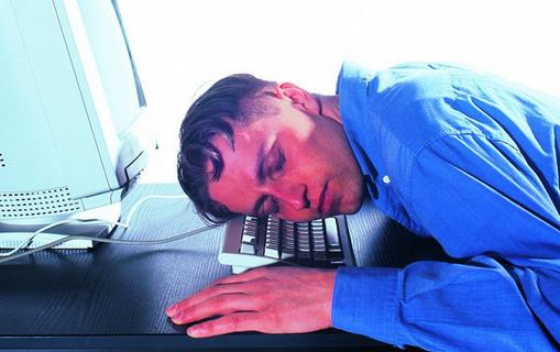 男人腎虛的表現 哈欠連連并非困