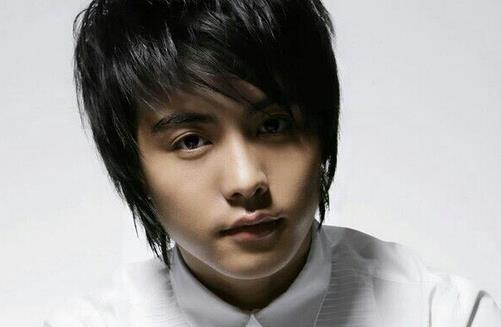 男人護(hù)膚:毛孔粗大怎么辦