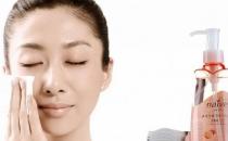 究竟卸妝油應該如何正確使用
