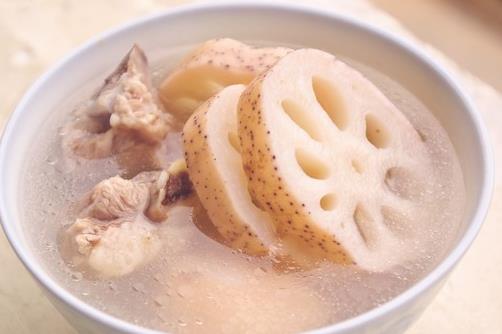 蓮藕排骨湯 養(yǎng)生又美容