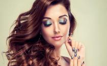 煙熏妝教程：如何畫(huà)煙熏妝