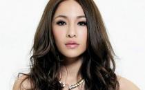 油性發質應少吃10種食物