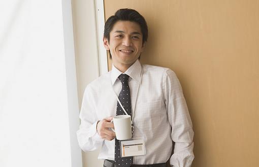 護膚先減壓 男士謹防“壓力山大”