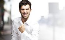 嘴唇太干怎么辦？