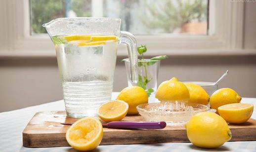 春季肝火旺怎么調理？調節肝火旺的食物推薦