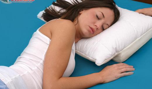 女人21個睡覺習慣加速衰老