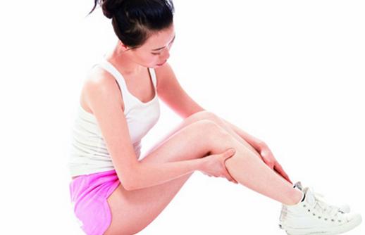 按摩肚臍足三里 “痛快”解決痛經(jīng)