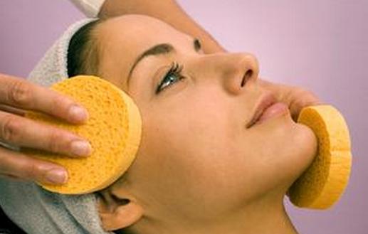 女人如何保養臉部4個易老部位