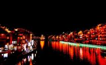 春節到鎮遠古鎮尋找記憶中的年味