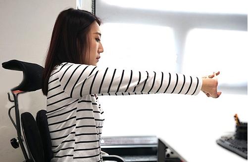 白領擺脫職業病必做3個小動作