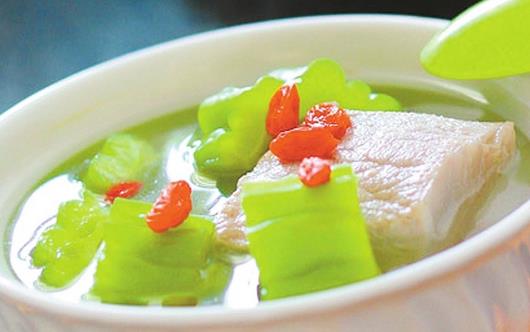 夏季要防中暑 教你做簡單解暑湯