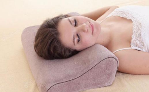 頸椎枕有用嗎?頸椎枕的做法與價格