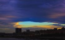 ?白領如何面對尷尬的時期？是走還是留？