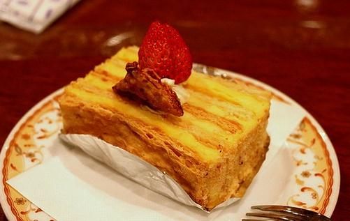 拿破侖蛋糕是什么？拿破侖蛋糕的做法