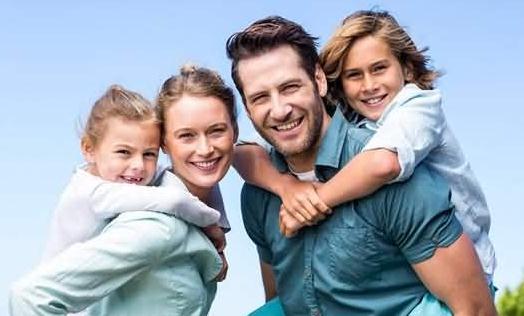 幾個小動作可以增進你們的感情哦