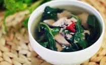 番茄豬肝瘦肉湯營(yíng)養(yǎng)豐富