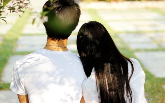 如何緩解“戀愛強迫癥”