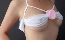 豐胸正確按摩手法 常按3個豐胸美穴胸圍暴漲兩級