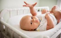 如何喂養剖腹產嬰兒