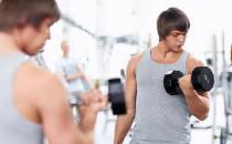 幾招讓你迅速變成肌肉男！