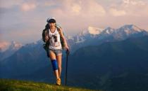 爬山后膝蓋疼咋辦？