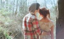 說點小謊讓他更愛你