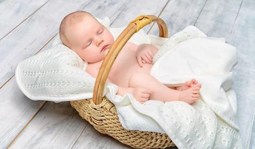 如何選擇早產兒的喂養方式