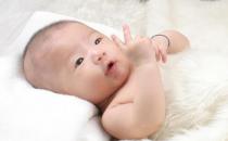 給寶寶穿牛仔褲的注意事項