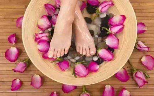 泡腳雖好 也要注意這些禁忌哦！